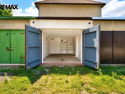 Prodej garáže, Poděbrady, U Garáží, 17 m2