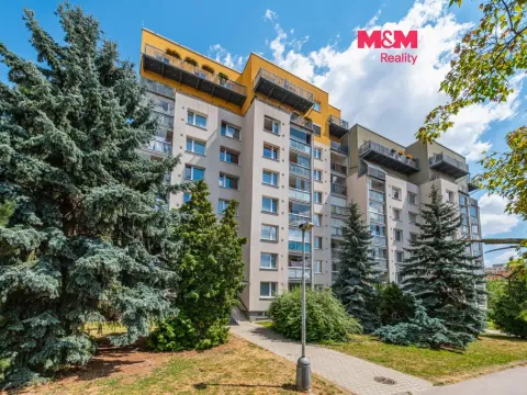 Prodej bytu 3+1, Praha - Černý Most, Pospíchalova, 70 m2