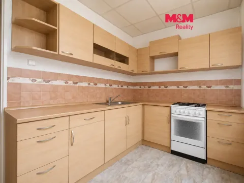 Pronájem bytu 1+1, Kadaň, Chomutovská, 35 m2