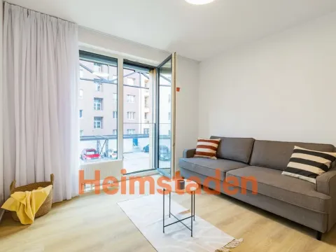 Pronájem bytu 3+1, Praha - Holešovice, Vrbenského, 62 m2