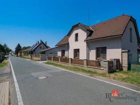 Prodej rodinného domu, Tišice - Kozly, Labská, 180 m2
