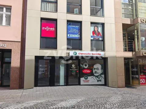 Pronájem obchodního prostoru, Zlín, Rašínova, 107 m2