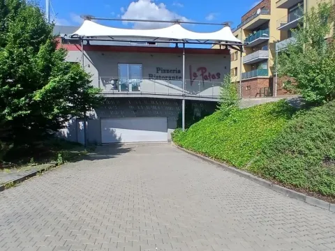 Pronájem garážového stání, Brno - Starý Lískovec, U Leskavy, 15 m2