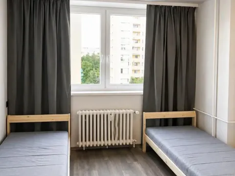 Pronájem bytu 1+kk, Praha - Střížkov, Děčínská