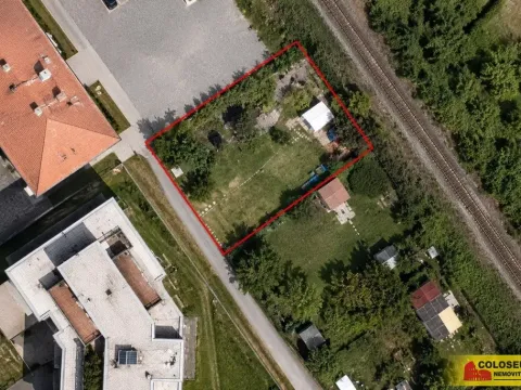 Prodej zahrady, Znojmo, 398 m2