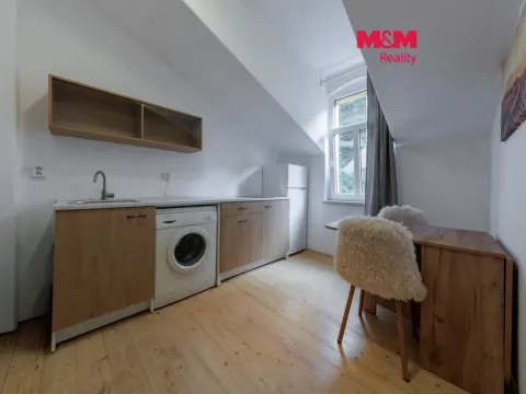 Pronájem bytu 1+1, Karlovy Vary, Ondřejská, 24 m2