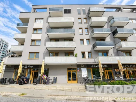 Prodej bytu 2+kk, Praha - Hloubětín, Laponská, 48 m2