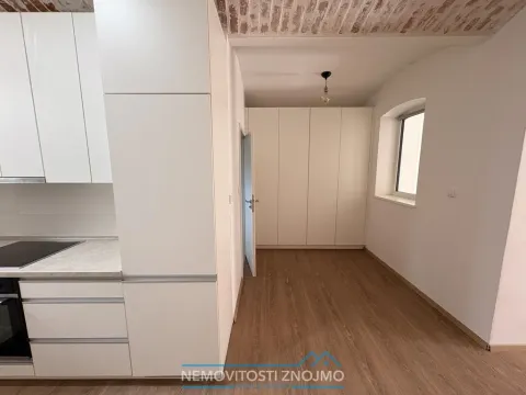 Pronájem bytu 2+kk, Znojmo, Palackého, 55 m2