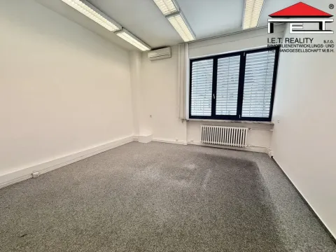 Pronájem kanceláře, Brno, Moravské náměstí, 30 m2