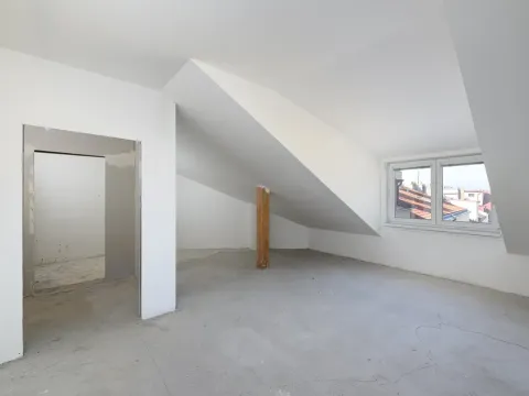 Prodej bytu 2+kk, Praha, Jeseniova, 61 m2