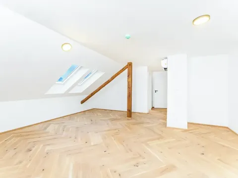 Prodej bytu 2+kk, Praha - Vršovice, Žitomírská, 54 m2