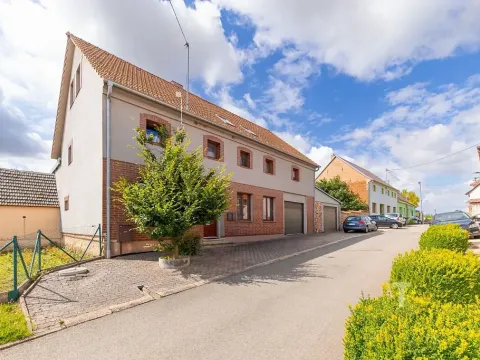 Prodej rodinného domu, Rostěnice-Zvonovice, 416 m2