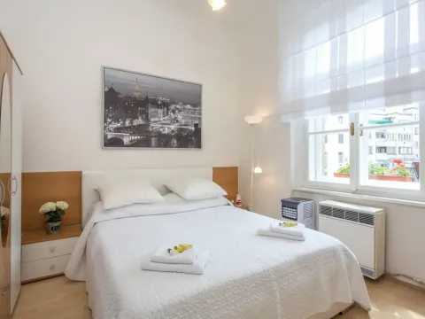Pronájem pokoje, Praha - Vršovice, Moskevská, 18 m2