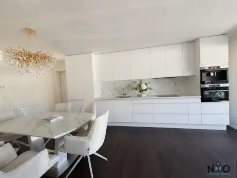 Prodej rodinného domu, Praha - Pitkovice, Žampiónová, 190 m2