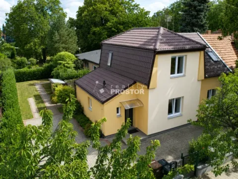 Pronájem rodinného domu, Praha - Letňany, Boletická, 140 m2