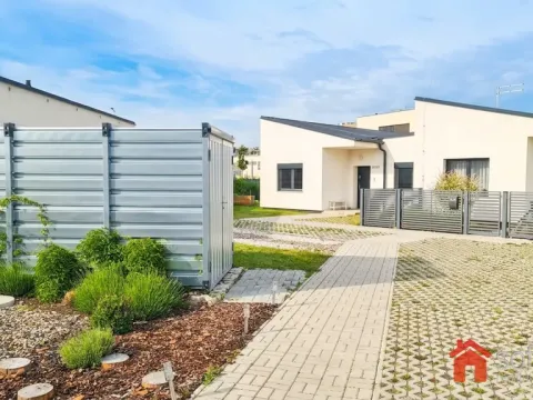 Pronájem rodinného domu, Buštěhrad, U Kapličky, 102 m2