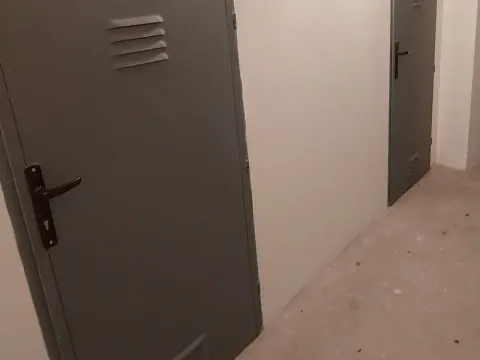Pronájem - jiné, Praha - Holešovice, Dukelských hrdinů, 21 m2