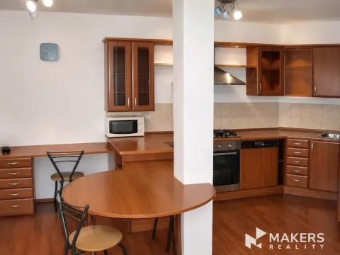 Pronájem bytu 2+kk, Praha - Bubeneč, Sochařská, 63 m2