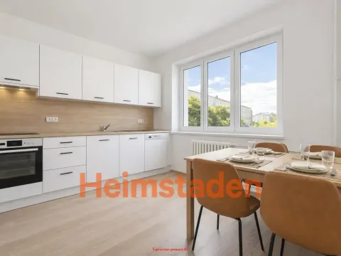Pronájem bytu 1+1, Karviná - Nové Město, Urxova, 36 m2