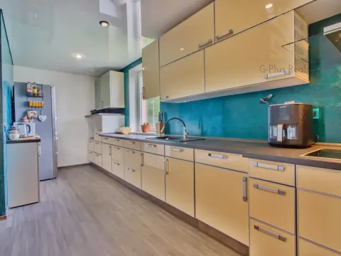 Prodej bytu 4+kk, Lovosice, Zámecká, 90 m2