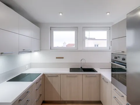 Pronájem bytu 2+1, Opava, Pekařská, 74 m2