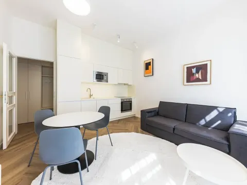 Pronájem bytu 2+kk, Praha - Vinohrady, Sázavská, 43 m2