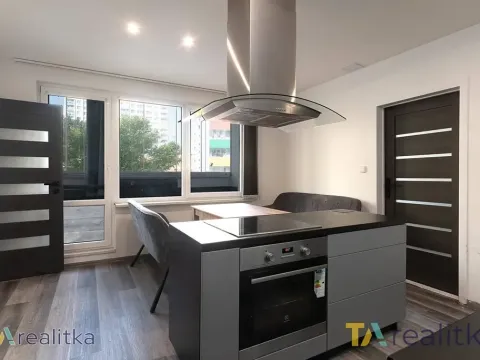 Prodej bytu 3+1, Orlová, Adamusova, 65 m2