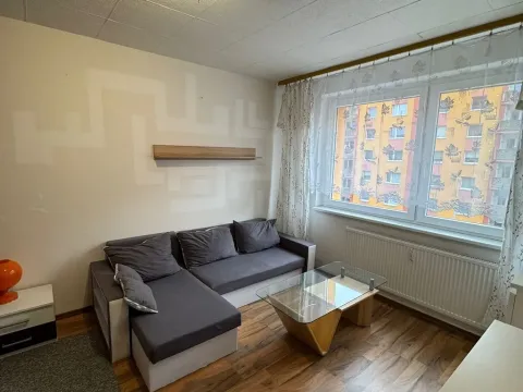 Pronájem bytu 1+1, Jirkov, Tkalcovská, 35 m2