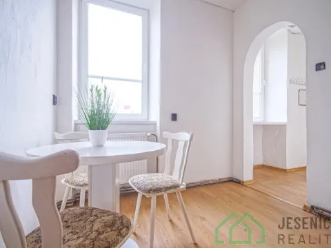 Pronájem bytu 3+1, Hanušovice, Nádražní, 68 m2