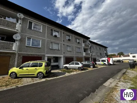 Prodej bytu 3+1, Radomyšl, Školní, 76 m2