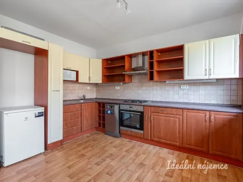 Pronájem bytu 4+kk, Praha - Prosek, Mimoňská, 67 m2