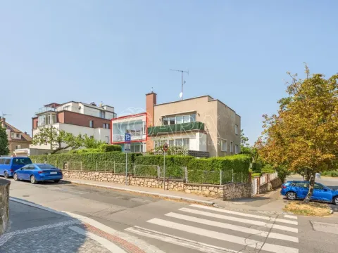 Pronájem bytu 3+1, Praha - Podolí, Na Klaudiánce, 74 m2