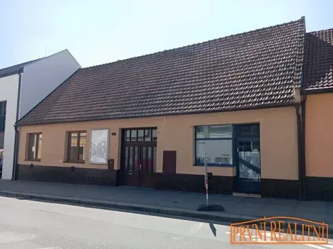 Pronájem obchodního prostoru, Uherský Brod, Moravská, 33 m2