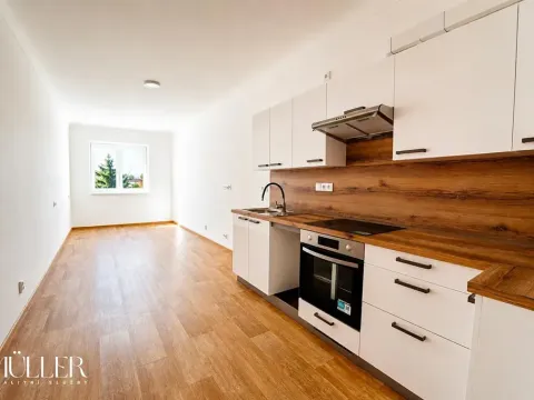 Pronájem bytu 1+kk, Dobruška, nám. F. L. Věka, 28 m2