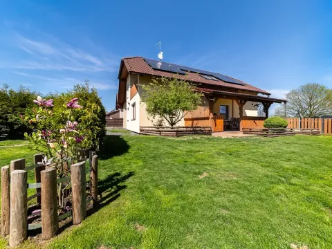 Prodej rodinného domu, Letiny, 282 m2