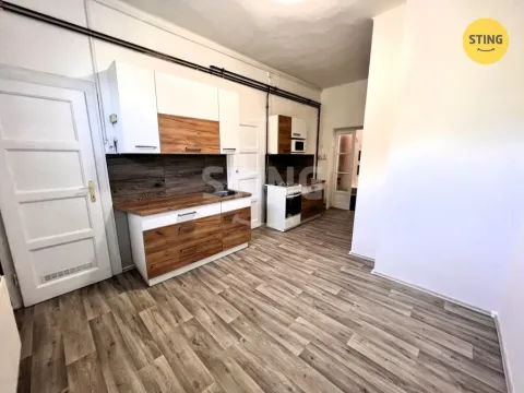 Pronájem bytu 2+1, Olomouc, Na střelnici, 68 m2