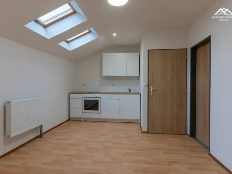 Pronájem bytu 2+1, Chotěboř, Ke Stříbrnému dolci, 45 m2