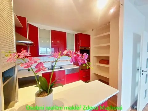 Pronájem bytu 3+kk, Praha - Háje, Brechtova, 67 m2