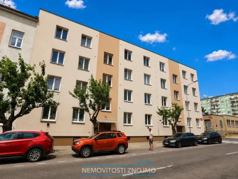 Prodej bytu 2+1, Znojmo, Palackého, 54 m2