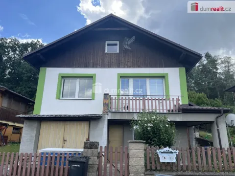 Prodej rodinného domu, Valašské Meziříčí - Bynina, 220 m2