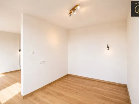 Pronájem bytu 2+kk, Kladno, Americká, 40 m2