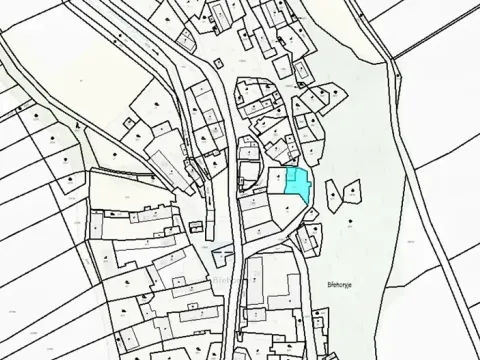 Dražba pozemku, Drahobuz, 406 m2