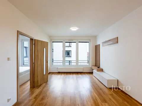 Pronájem bytu 2+kk, Praha - Modřany, Soukalova, 55 m2