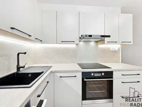 Prodej bytu 3+1, Hodonín, Cihlářská čtvrť, 72 m2