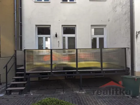 Pronájem bytu 1+kk, Opava - Předměstí, Na Nivě, 35 m2