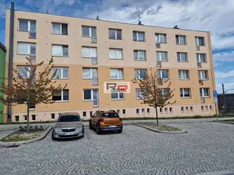Pronájem bytu 2+1, Moravský Beroun, náměstí 9. května, 51 m2