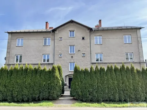 Prodej atypického bytu, Meziměstí, Školní, 112 m2