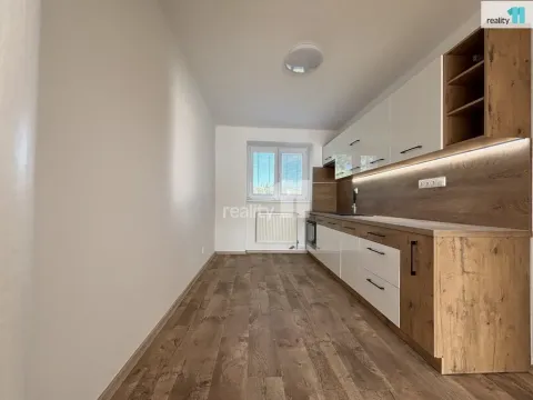 Pronájem bytu 2+1, Nový Bor, Sklářská, 51 m2