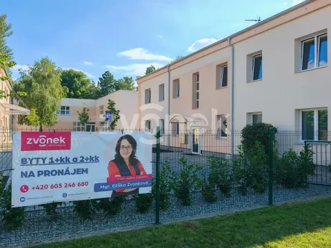 Pronájem bytu 2+kk, Otrokovice, Moravní, 45 m2
