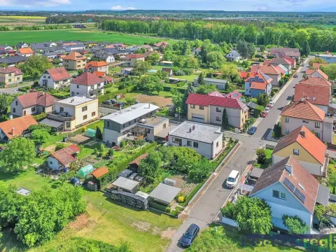 Prodej rodinného domu, Vysoká nad Labem, 270 m2